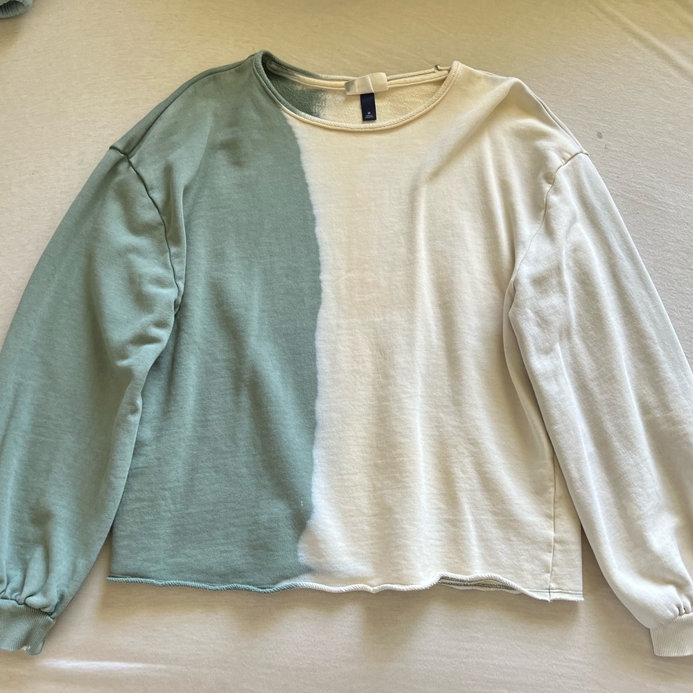 Half Bleached Crop Crewneck